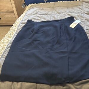 Evan-Picone Classic Navy A-Line Women's Skirt